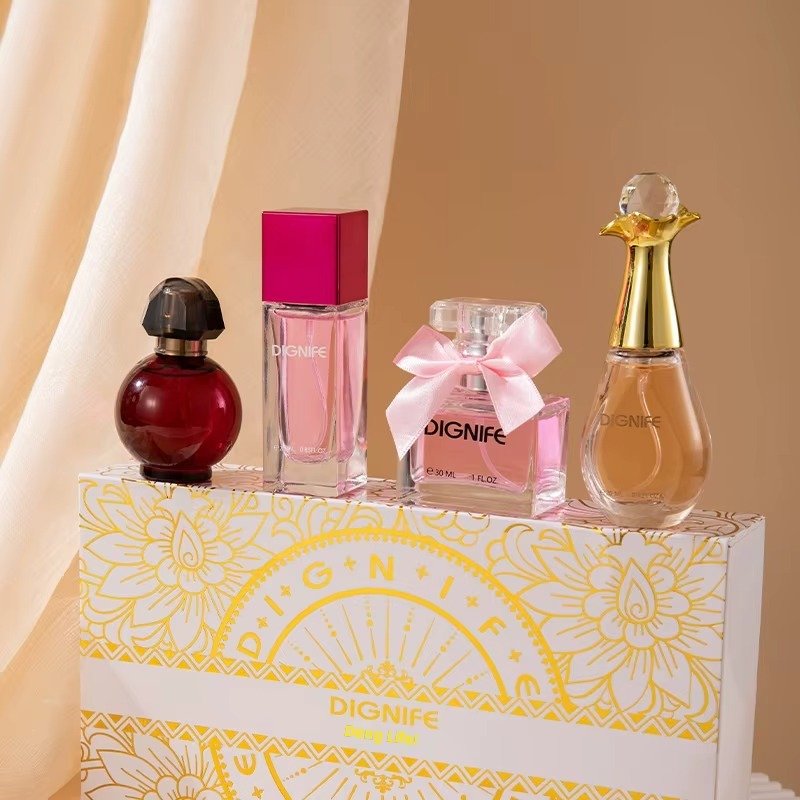 Exquisite Ladies Perfume Gift Set Fresh Long-Lasting Scent for Holiday Travel Luxury Fragrance Box